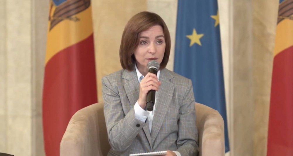 Maia Sandu invită presa la o discuție informală despre activitatea instituției prezidențiale